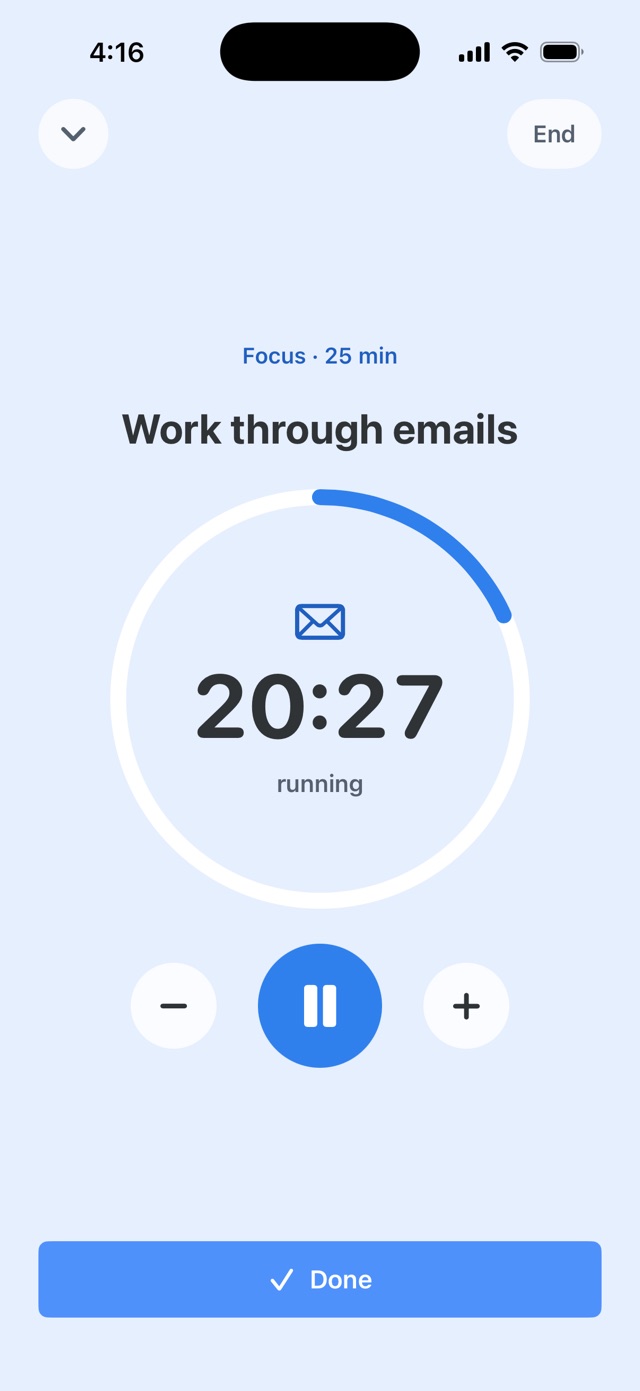 Focus in full screen: “Work through emails”, 20 minutes left in the ring